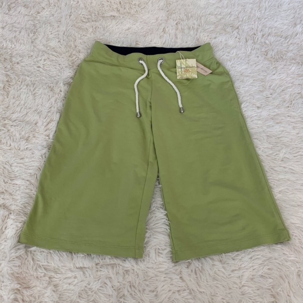 5/$25 ❤️Tommy Bahama SPA Terry Long Short NWT